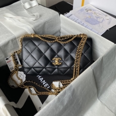 Chanel 19 Bags